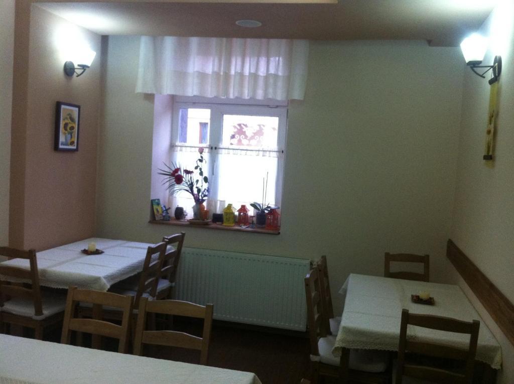 Pension Daciana Bacău Extérieur photo